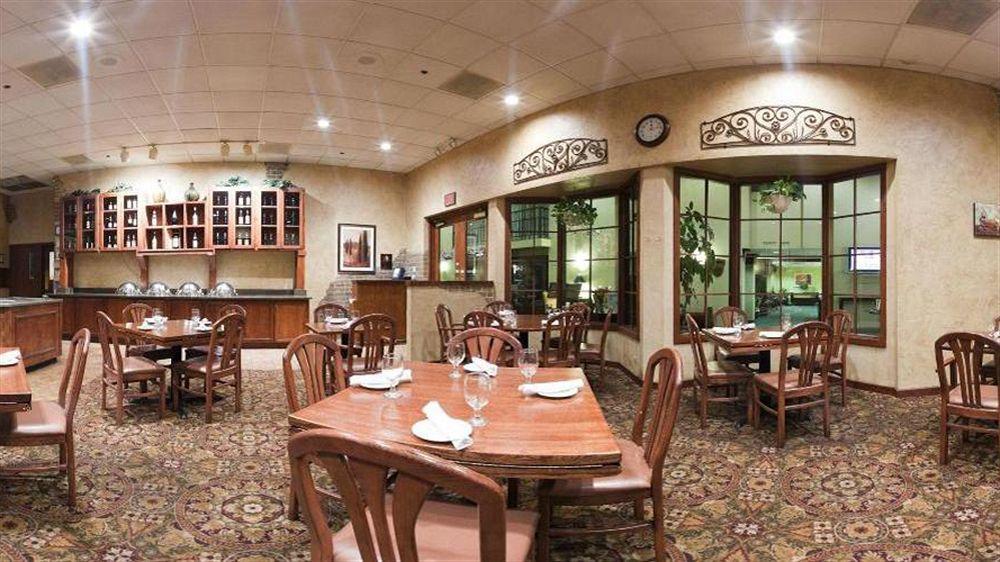 Holiday Inn & Suites Chicago-Carol Stream Wheaton By Ihg Eksteriør bilde