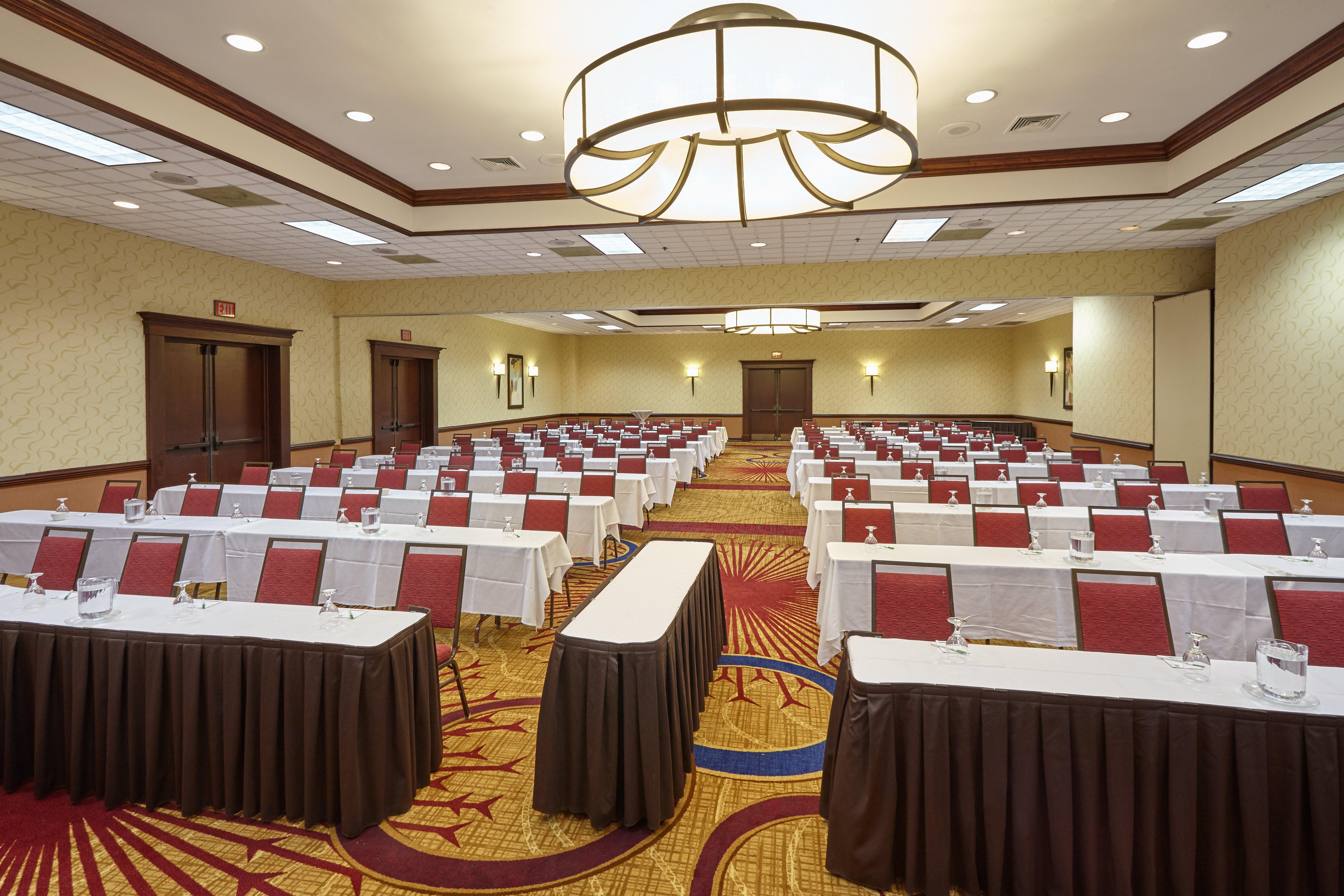 Holiday Inn & Suites Chicago-Carol Stream Wheaton By Ihg Eksteriør bilde