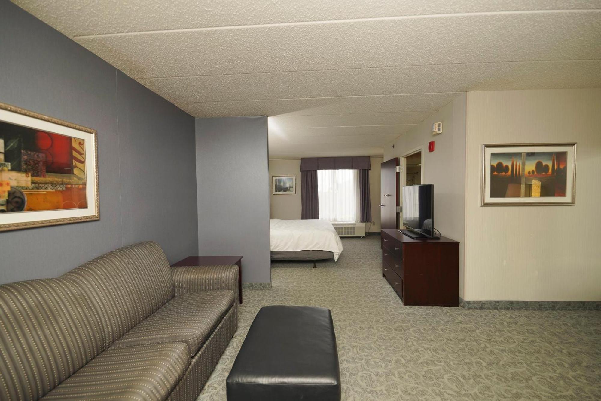 Holiday Inn & Suites Chicago-Carol Stream Wheaton By Ihg Eksteriør bilde