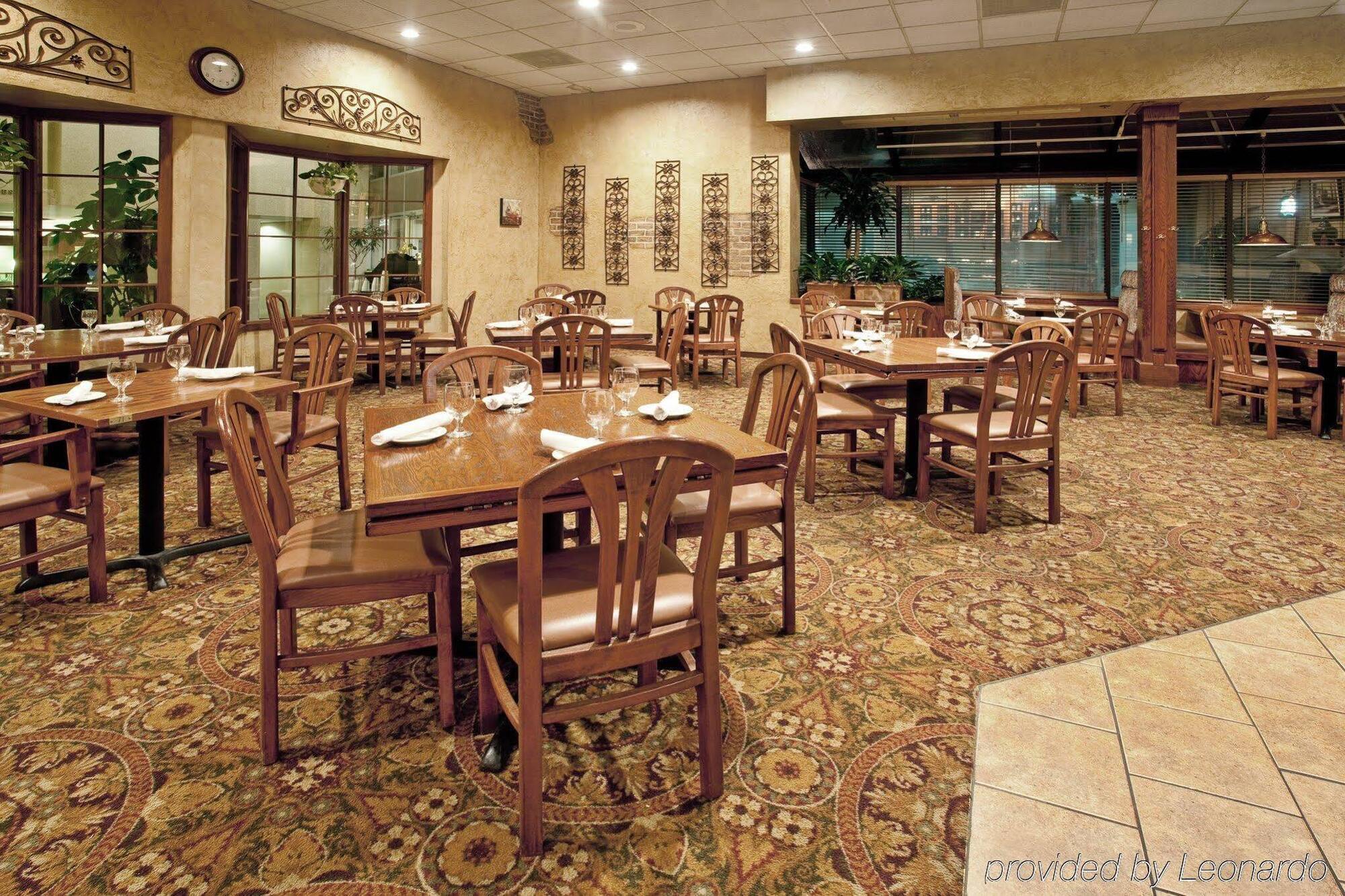 Holiday Inn & Suites Chicago-Carol Stream Wheaton By Ihg Eksteriør bilde